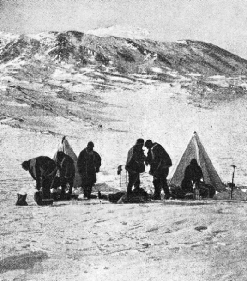 THE EXPEDITION TO MOUNT EREBUS
