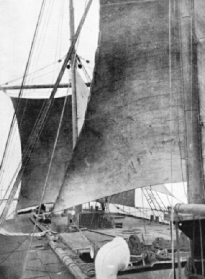 The Federal liner Norfolk with a jury rig, using the ship’s derricks as yards and tarpaulins as sails