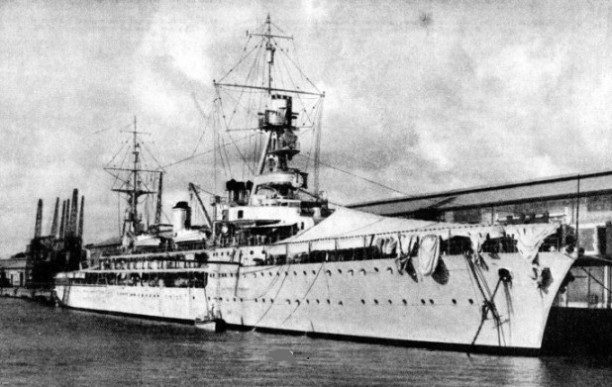 The Jeanne d’Arc is a cruiser used as a training ship 