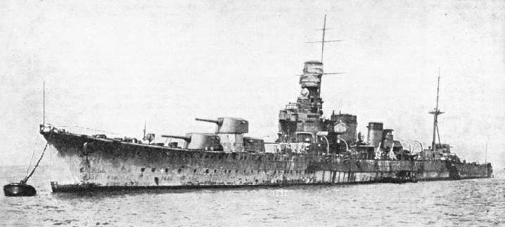 The Kako is a Japanese cruiser of 7,100 tons displacement